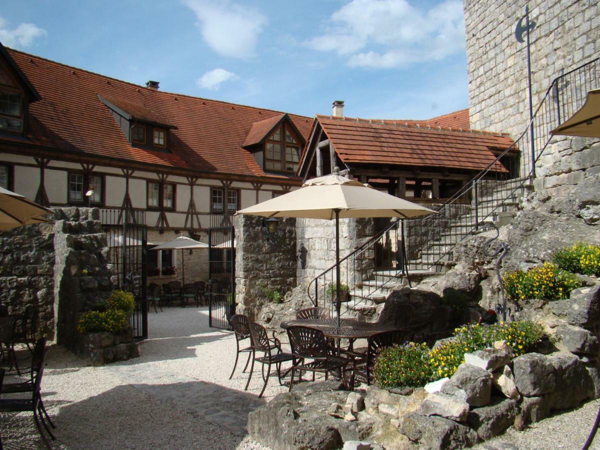 Burg Katzenstein Hotel Katzenstein  Luaran gambar